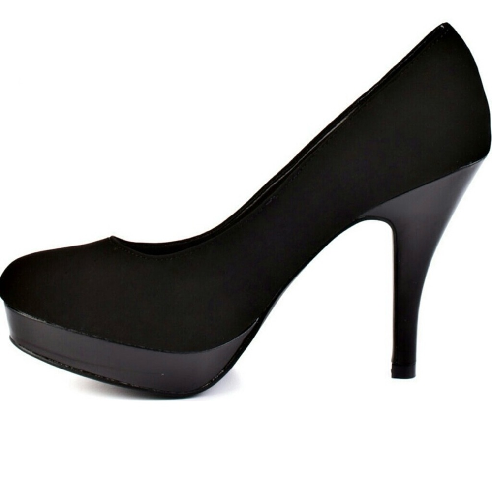 Kenneth Cole Unlisted File System Women’s Mixed-Media Black Pumps Heels, Sz 10